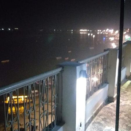 Dwivedi Hotels Sri Omkar Palace Varanasi Exterior foto